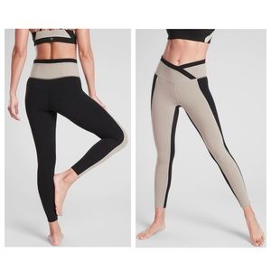 Athleta Chroma 7/8 Tight in Powervita Black/Quail